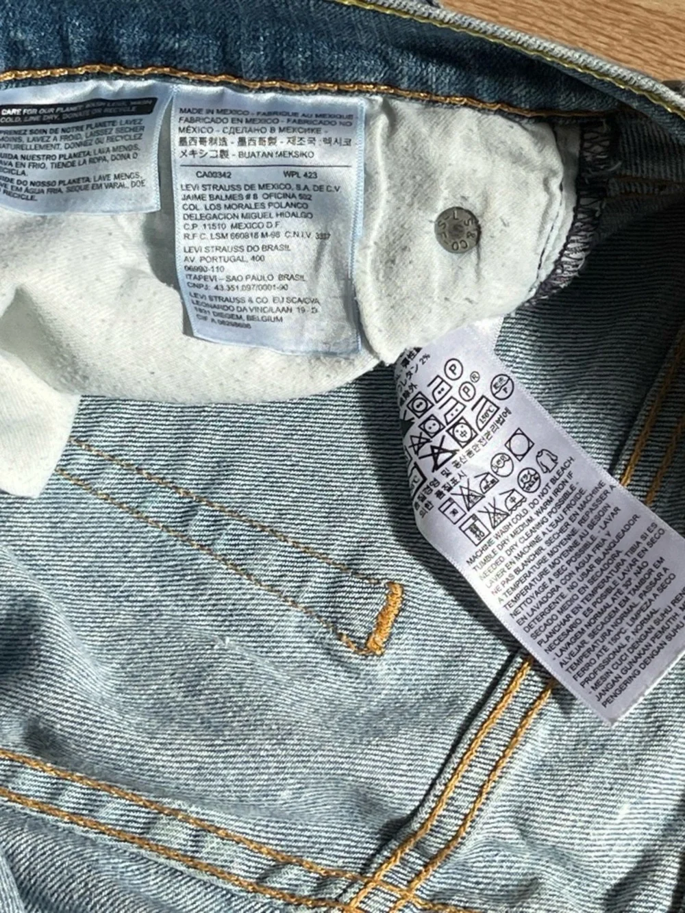 Levis levi 511